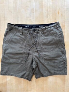Roark Men’s Size 34 Layover Utility Pro Traveler Shorts Military Green